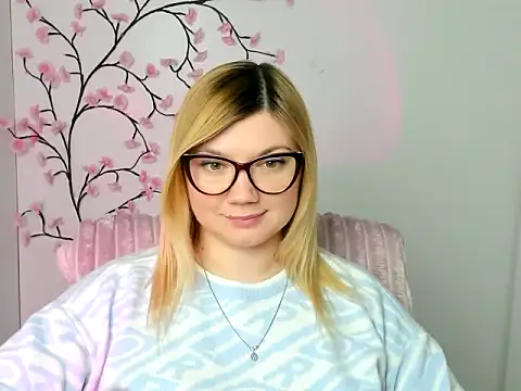 Lola_moree's cam snapshot