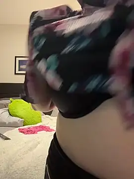 naughtynursejo's cam snapshot