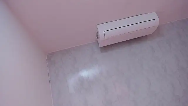 Brittany_cute18 live sex cam