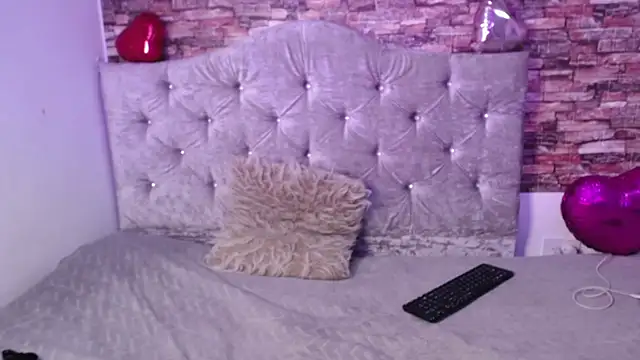 scarletandroxanecs live sex cam