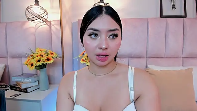 Ary_evans__'s cam snapshot