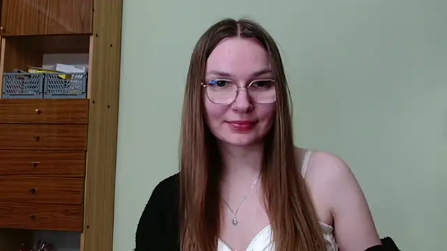 LooveELLYx's cam snapshot