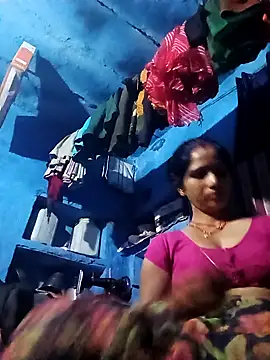 Jooli_xx's cam snapshot