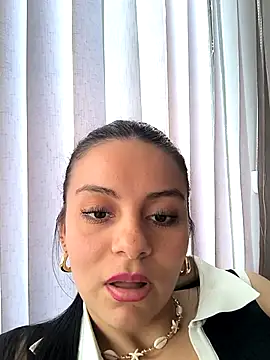 luisa__rosse's cam snapshot