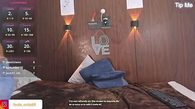 _linda69_'s cam snapshot