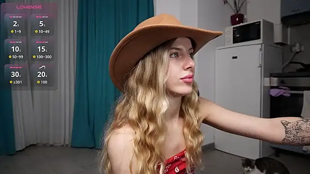 evy_miu's cam snapshot