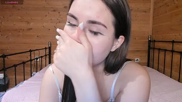 shanti_fo's cam snapshot