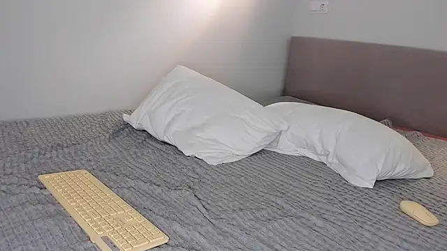 PuddingPantie's cam snapshot