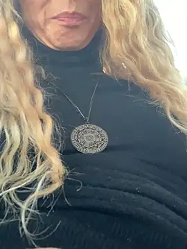 harleyejoker1 live sex cam