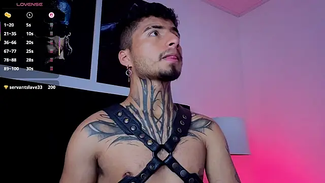 JuanCamiilo_66 live sex cam