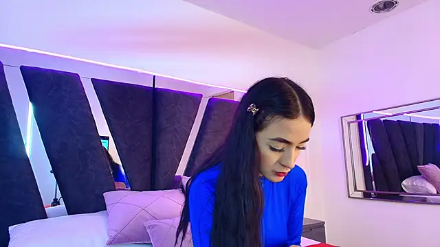 sophia_love__'s cam snapshot