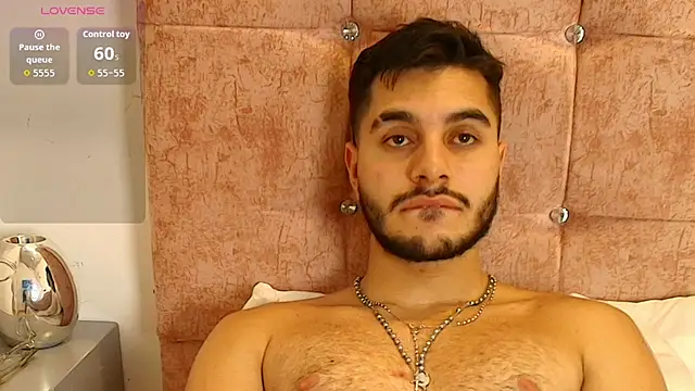 Amadeo_Wild live sex cam