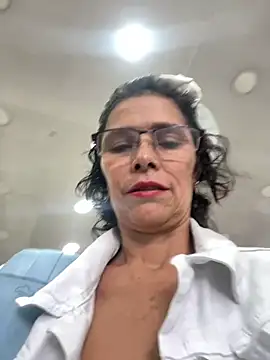 MireyaTorresGu live sex cam