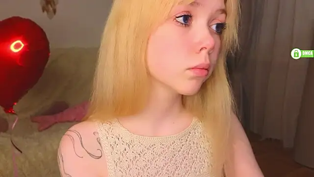 Rochelle_kitty's cam snapshot