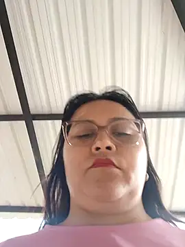 Dirty-Momm-Divorced-Hot's cam snapshot