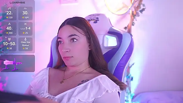 issa_monterrey_'s cam snapshot