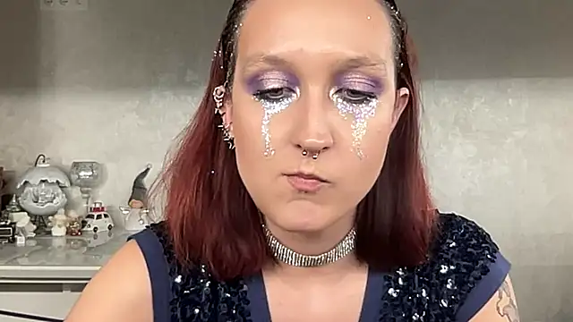 Christie_fox's cam snapshot