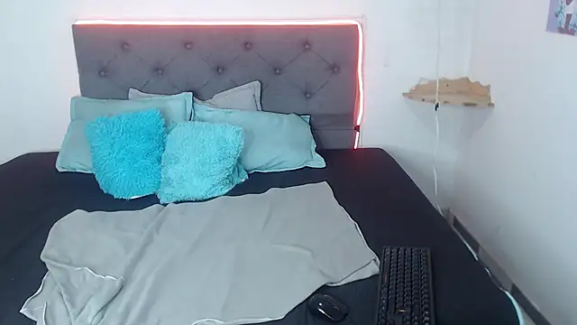 CHERRY_DARCK's cam snapshot