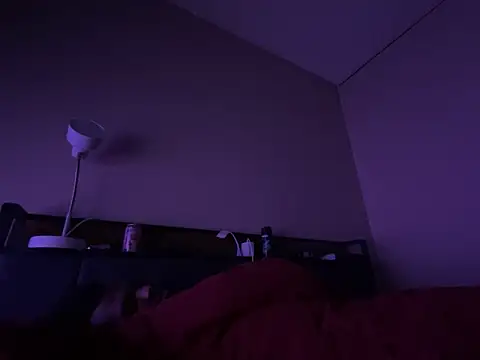 Bigdicktrick227 live sex cam