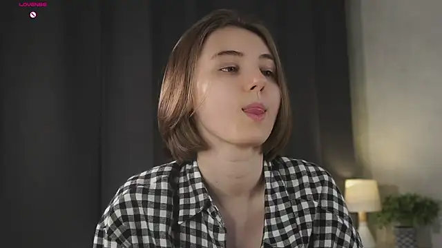 MeghanElson's cam snapshot