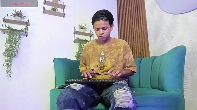 Jeffry_wolvess's cam snapshot