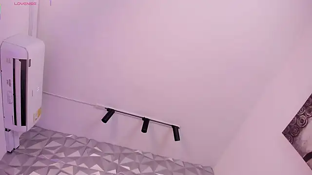 mishell_1's cam snapshot