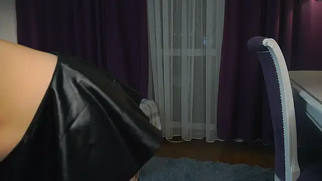 JennyShade's cam snapshot