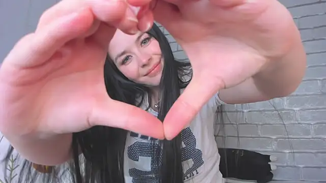 Nataly_forsy's cam snapshot