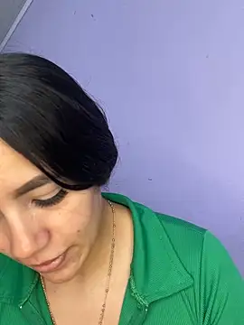 Marianahb-e's cam snapshot