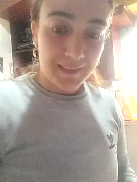 abril15-'s cam snapshot