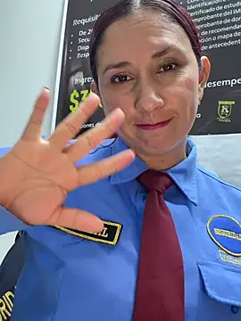 Megan-01-'s cam snapshot