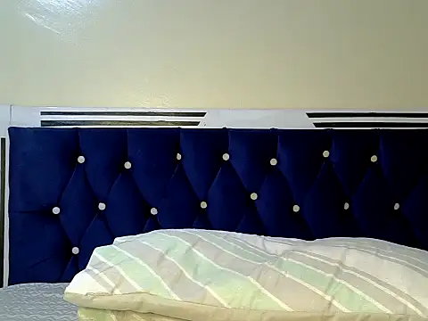 Goddess_nanaya live sex cam