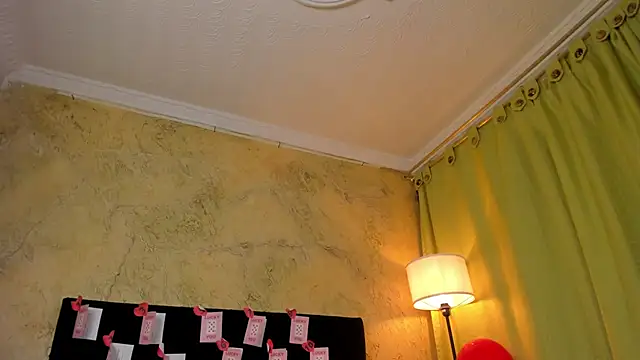 Emma_Nmm's cam snapshot