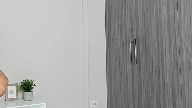 PenelopeSaenz_'s cam snapshot