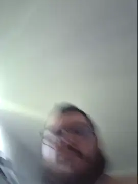 Edmund98 live sex cam