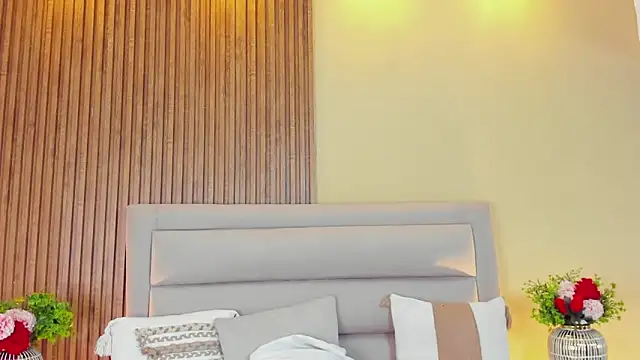 LondraBlush's cam snapshot