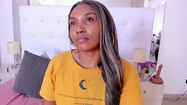 Isla_Scott's cam snapshot