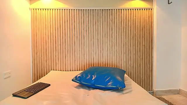 IM_BULL live sex cam