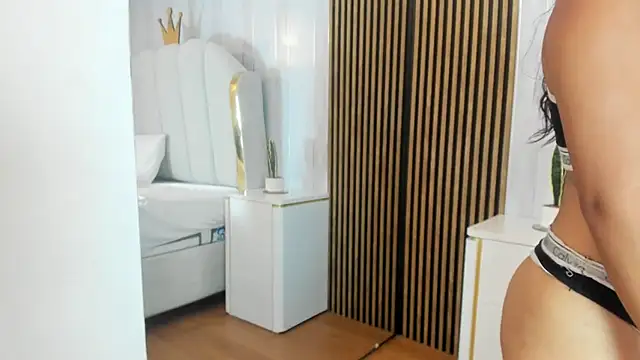 Sweet_kitty1_'s cam snapshot