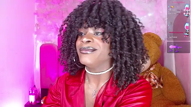 puca_ebony live sex cam