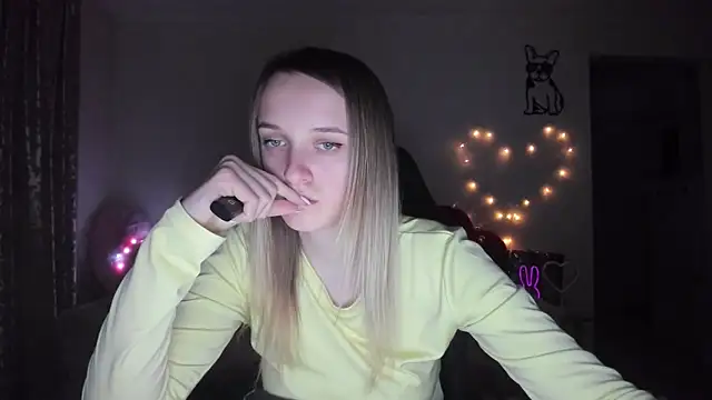 RouseReed's cam snapshot