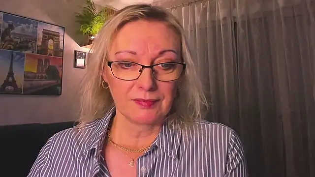 vanessa_chat's cam snapshot