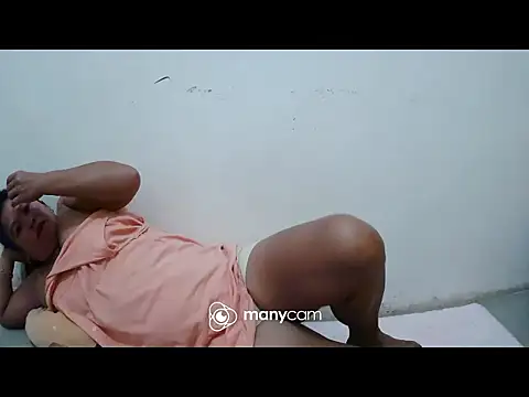 exotic_girl69x's cam snapshot