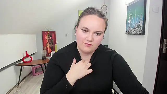 ElviraJoness's cam snapshot