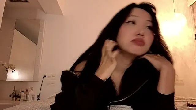 TammiLou live sex cam