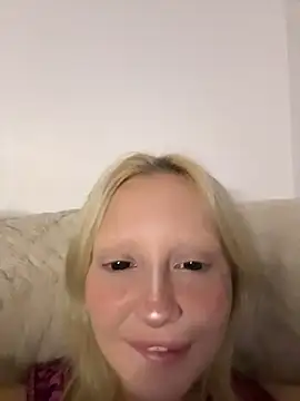 urlittlebaby666's cam snapshot