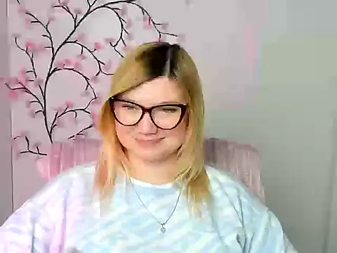 Lola_moree's cam snapshot