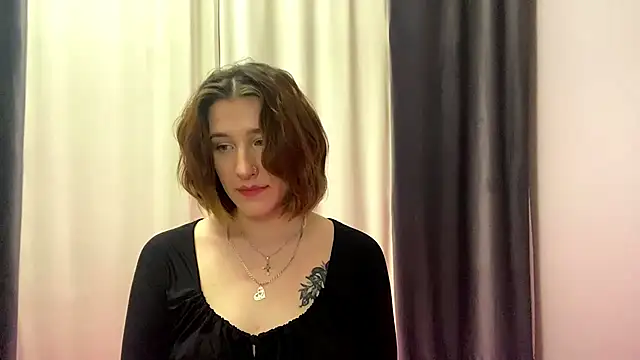 mally_luxxx's cam snapshot