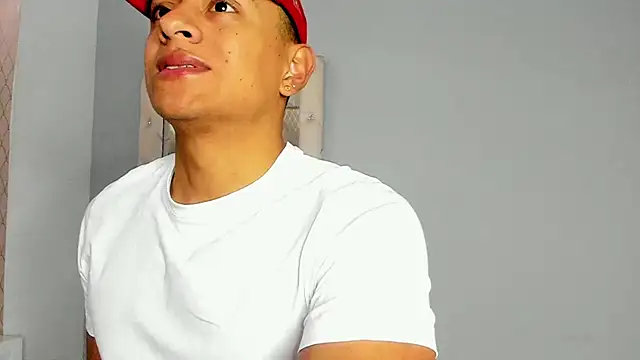 Lucii_fer_ live sex cam