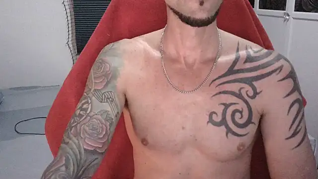 gabrielsaiyann live sex cam